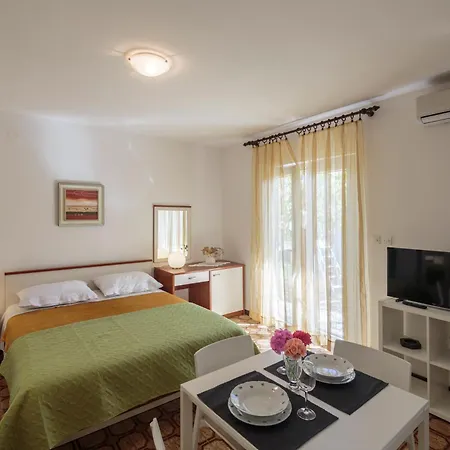 Lejlighed With Wifi Komiza, Vis - 2420
